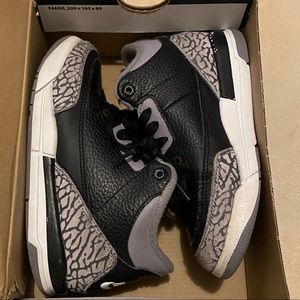 Jordan little kid shoes